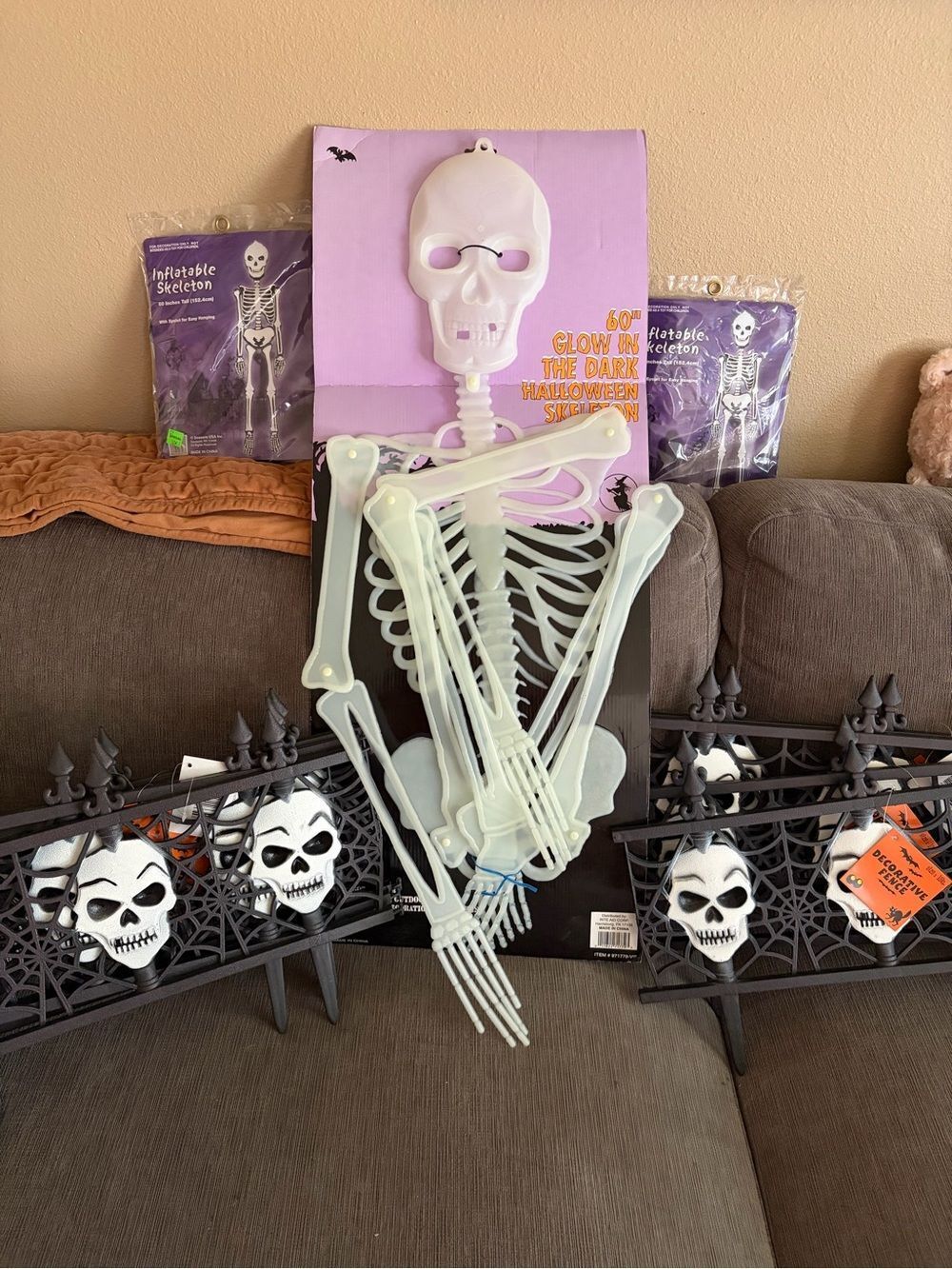 Vintage 6 Foot Glow in the Dark Skeleton 8 Graveyard Skull Panels & 2 Blow UPS!